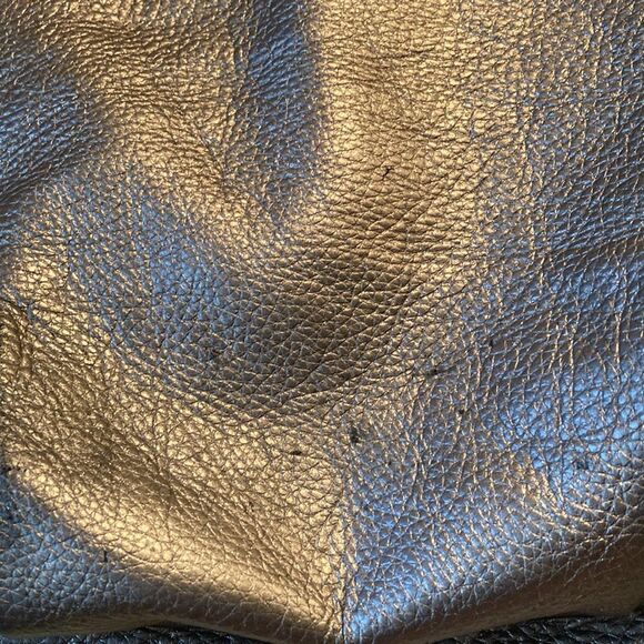 Michael Kors Silver metallic Leather Purse - Picture 3 of 9